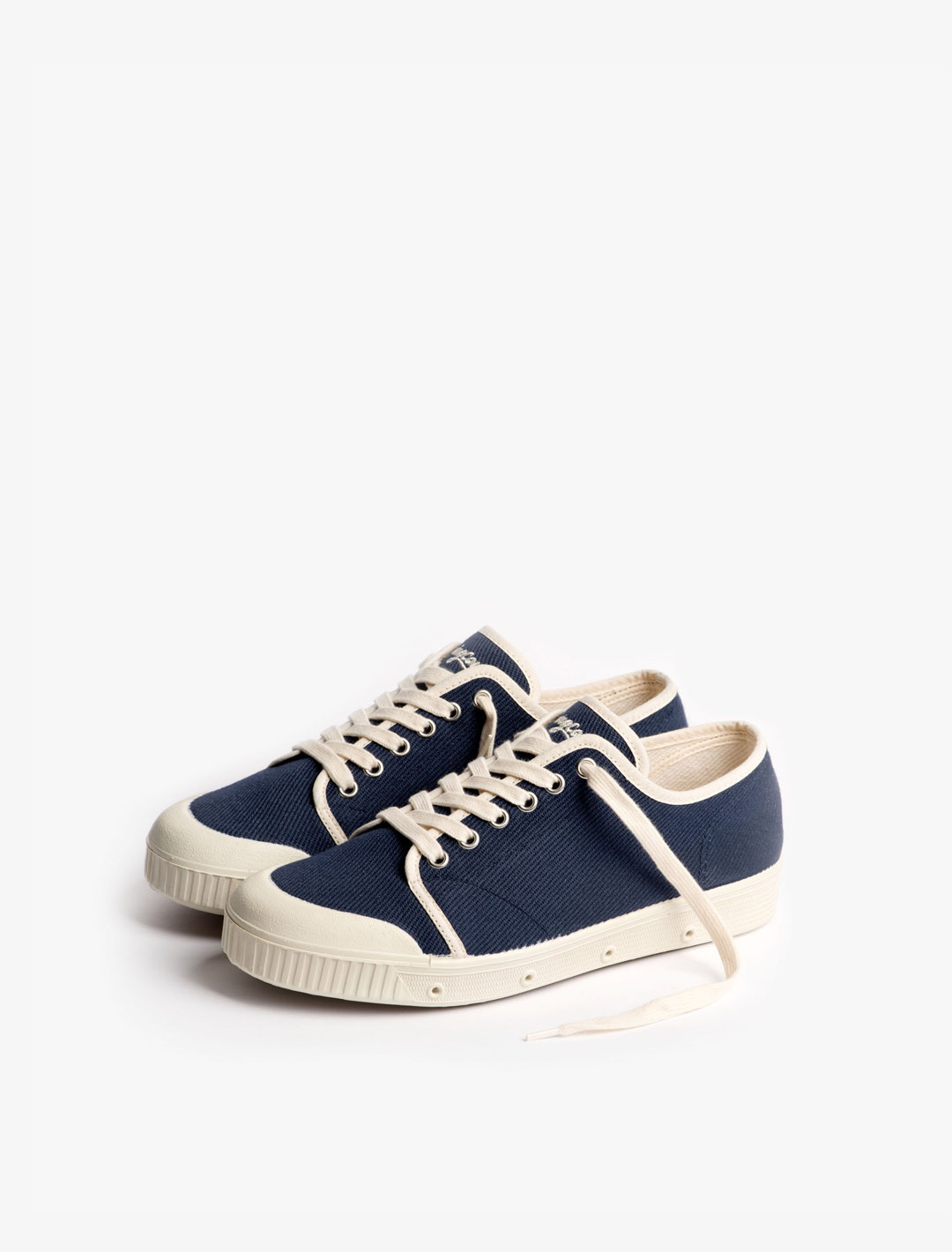 Unisex canvas trainers | Spring Court