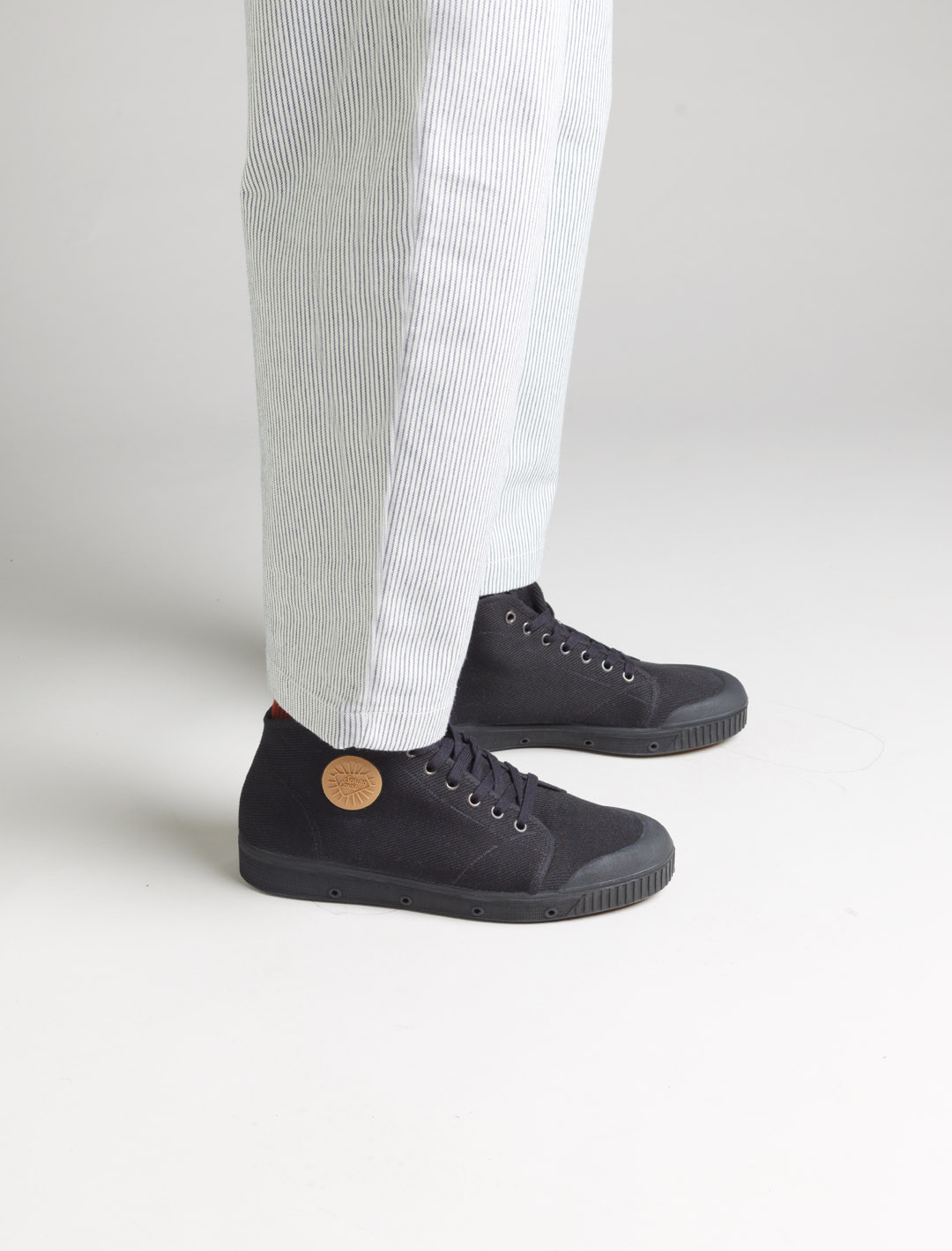 B2 HEAVY TWILL Black